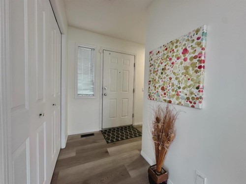 139 Bridlewood Circle Sw, Calgary, AB - Indoor Photo Showing Other Room