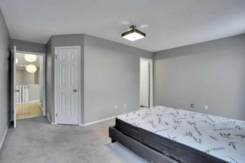 170 Citadel Gardens Nw, Calgary, AB - Indoor Photo Showing Bedroom