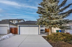 170 Citadel Gardens NW Calgary, AB T3G 3X6