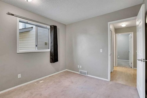 170 Citadel Gardens Nw, Calgary, AB - Indoor Photo Showing Other Room