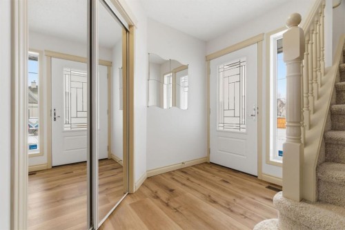 329 Douglas Ridge Circle Se, Calgary, AB - Indoor Photo Showing Other Room