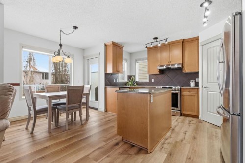 329 Douglas Ridge Circle Se, Calgary, AB - Indoor