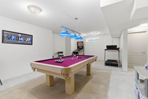 329 Douglas Ridge Circle Se, Calgary, AB - Indoor Photo Showing Other Room