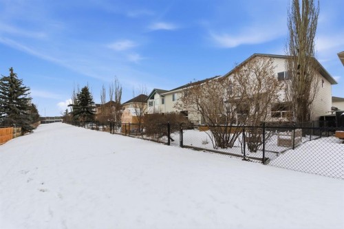 329 Douglas Ridge Circle Se, Calgary, AB - Outdoor