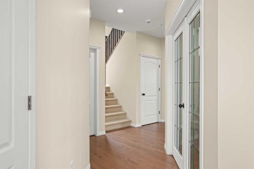 29 Royal Birkdale Drive Nw, Calgary, AB - Indoor Photo Showing Other Room