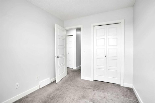 137 Pantego Lane Nw, Calgary, AB - Indoor