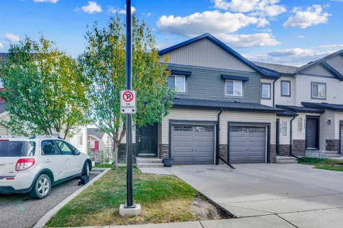 137 Pantego Lane Nw, Calgary, AB - Outdoor