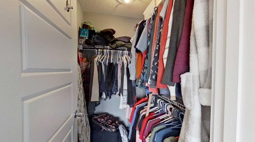 109 Heartland Boulevard, Cochrane, AB 
