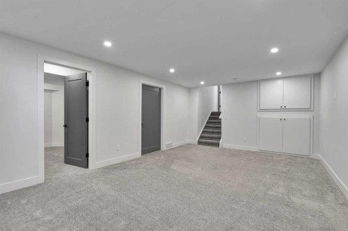 928 Lake Twintree Crescent Se, Calgary, AB - Indoor