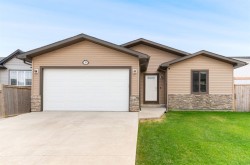 29 Sandpiper Drive  Didsbury, AB T0M 0W0