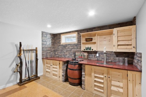 29 Sandpiper Drive, Didsbury, AB - Indoor