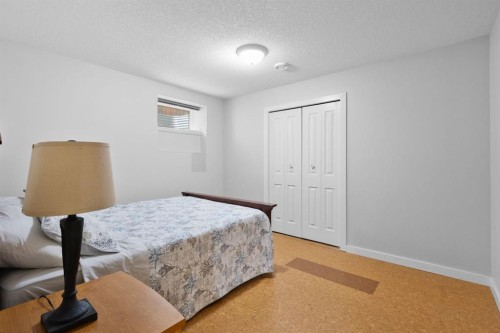 29 Sandpiper Drive, Didsbury, AB - Indoor Photo Showing Bedroom