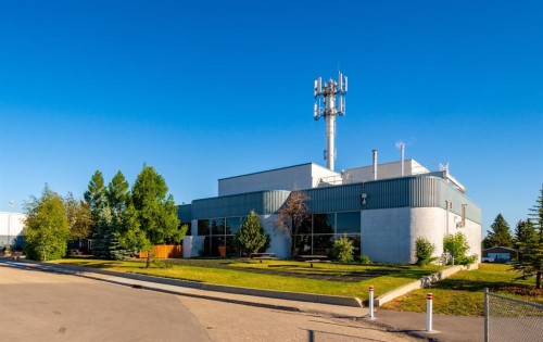 29 Sandpiper Drive, Didsbury, AB - Outdoor