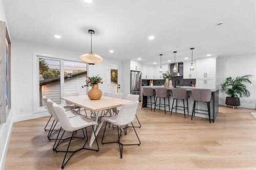 10404 Maplemont Road Se, Calgary, AB - Indoor Photo Showing Dining Room