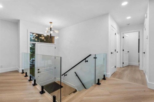 10404 Maplemont Road Se, Calgary, AB - Indoor Photo Showing Other Room