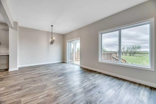 230 Wildrose Drive, Strathmore, AB - Indoor