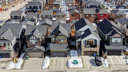 15 Fireside Crescent, Cochrane, AB - Outdoor With Facade