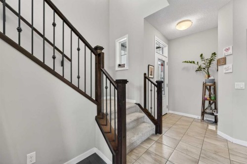 15 Fireside Crescent, Cochrane, AB - Indoor Photo Showing Other Room