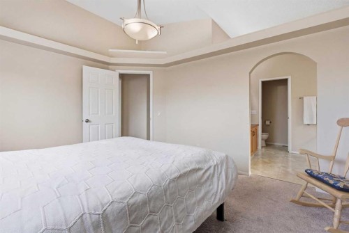 1067 Coventry Drive Ne, Calgary, AB - Indoor Photo Showing Bedroom