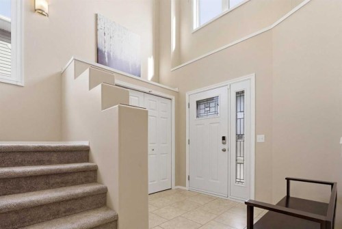 1067 Coventry Drive Ne, Calgary, AB - Indoor Photo Showing Other Room