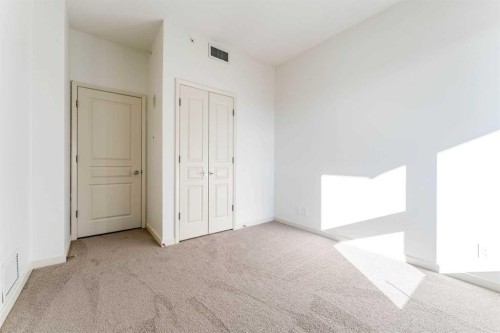 602-1320 1 Street Se, Calgary, AB - Indoor Photo Showing Other Room