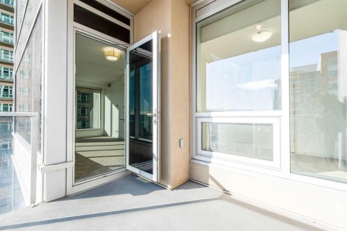 602-1320 1 Street Se, Calgary, AB - Outdoor With Balcony With Exterior