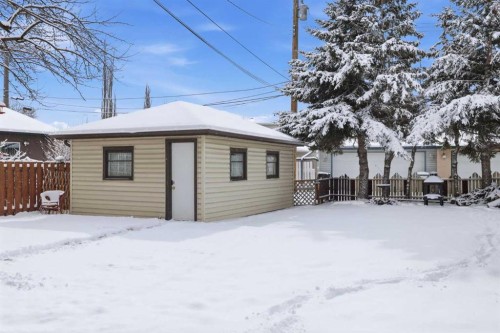 1019 8 Avenue Ne, Calgary, AB - Outdoor