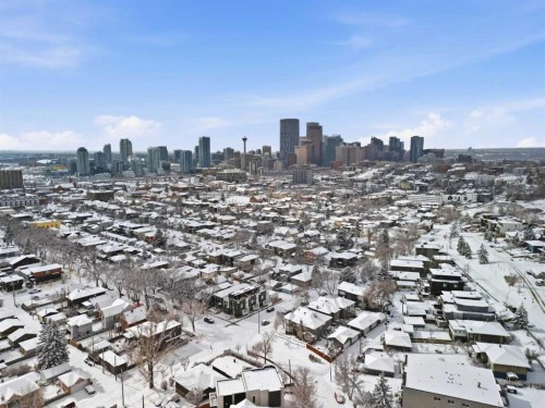 1019 8 Avenue Ne, Calgary, AB - Outdoor With View