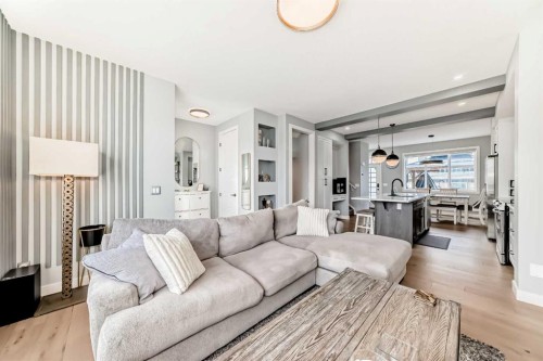 29 Precedence Glen, Cochrane, AB - Indoor Photo Showing Living Room