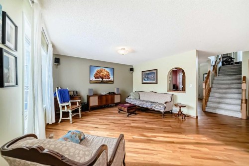 199 Mt Brewster Circle Se, Calgary, AB - Indoor Photo Showing Other Room