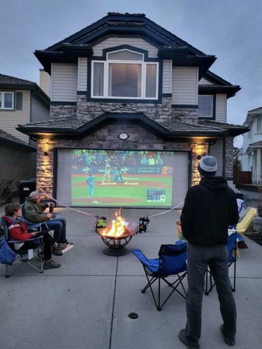 199 Mt Brewster Circle Se, Calgary, AB - Outdoor