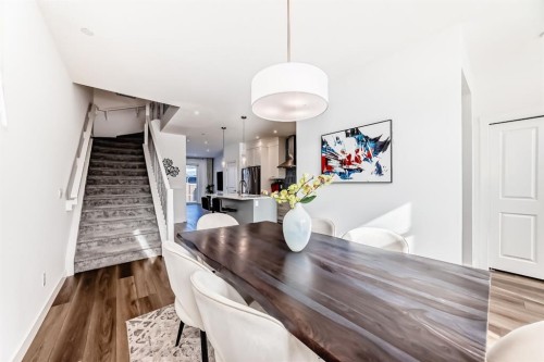 81 Herron Mews Ne, Calgary, AB - Indoor Photo Showing Other Room