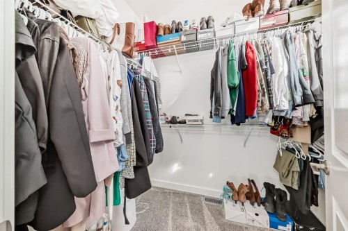 81 Herron Mews Ne, Calgary, AB - Indoor With Storage