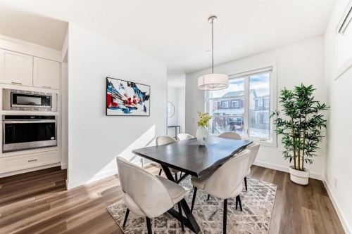 81 Herron Mews Ne, Calgary, AB - Indoor