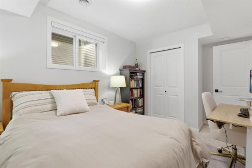 359 Fireside Way, Cochrane, AB - Indoor Photo Showing Bedroom