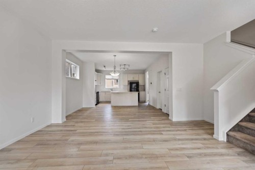124 Cityspring Way Ne, Calgary, AB - Indoor