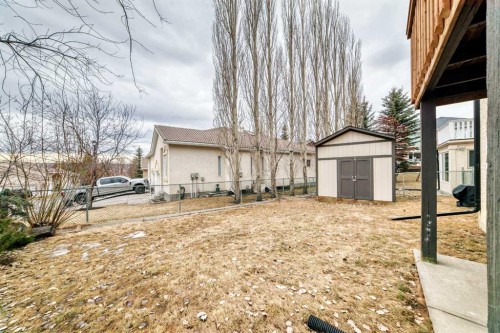 668 Scimitar Bay Nw, Calgary, AB - Outdoor