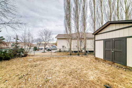 668 Scimitar Bay Nw, Calgary, AB - Outdoor