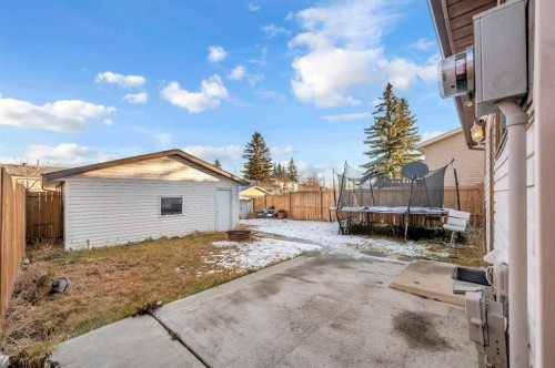 48 Faldale Close Ne, Calgary, AB - Outdoor