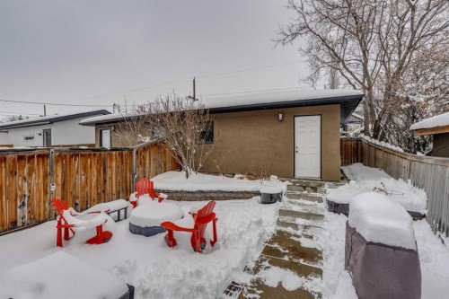 4936 20 Avenue Nw, Calgary, AB - Outdoor