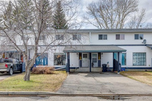 113-107 Elm Place  Okotoks, AB T1S 1J1