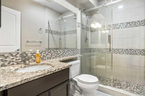 54 Auburn Crest Way Se, Calgary, AB - Indoor Photo Showing Bathroom