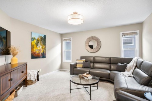 55 Cranarch Terrace Se, Calgary, AB - Indoor Photo Showing Living Room