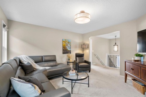 55 Cranarch Terrace Se, Calgary, AB - Indoor Photo Showing Living Room