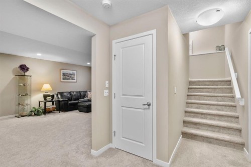 55 Cranarch Terrace Se, Calgary, AB - Indoor Photo Showing Other Room