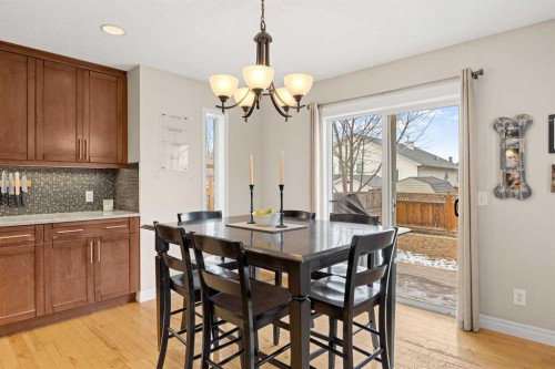 164 West Lakeview Circle, Chestermere, AB - Indoor Photo Showing Dining Room