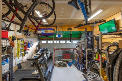 164 West Lakeview Circle, Chestermere, AB - Indoor