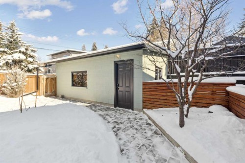 2440 Cherokee Drive Nw, Calgary, AB 