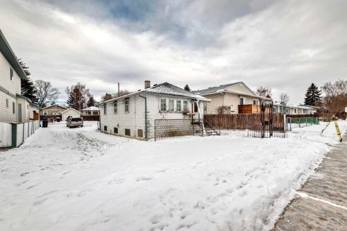 6639 19 Street Se, Calgary, AB - Outdoor