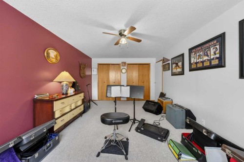 159 Balsam Crescent, Olds, AB - Indoor Photo Showing Other Room